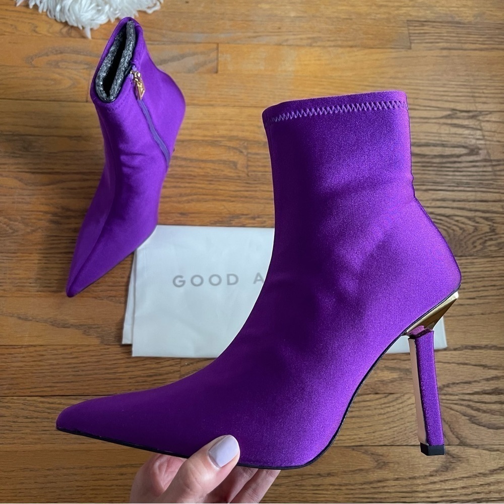 Good American Purple Pointed Toe Sock Booties